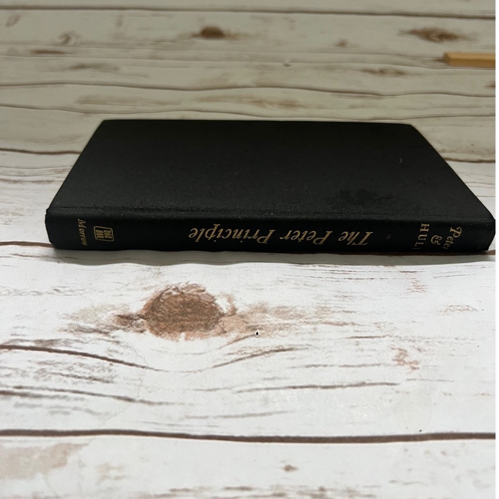 William Morrow The Peter Principle Hardcover Black Vintage 1969 OS